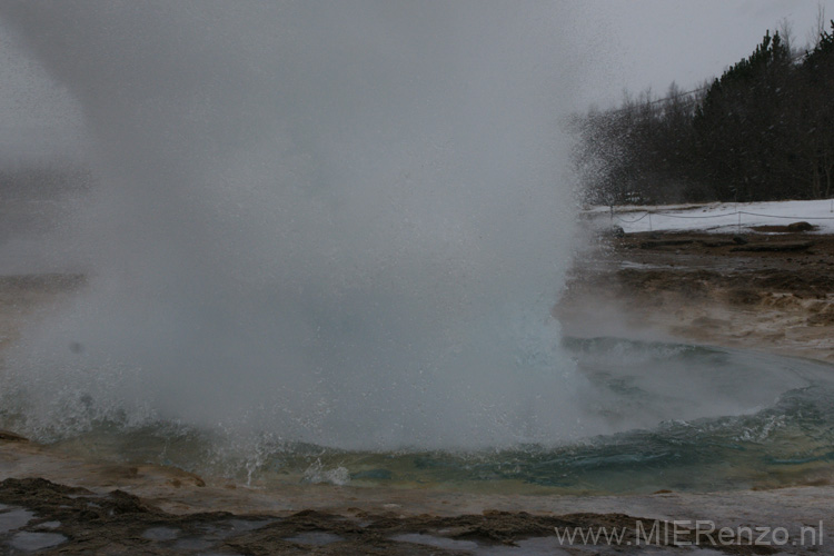 20120314125430-3 Geysir