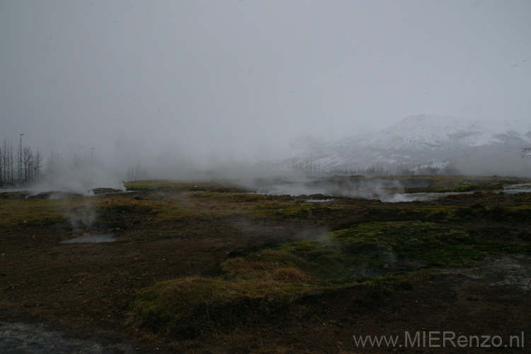 20120314132518 Geysir