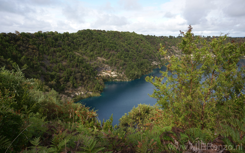 20110413102318 Blue Lake