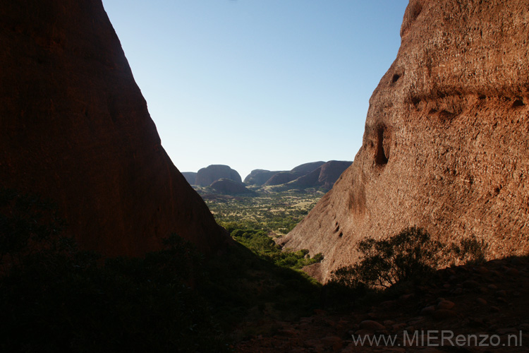 20110421081235 Uitzicht vanaf Kata Tjuta