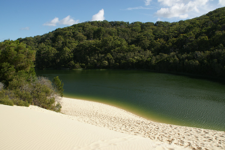 20110425144647 Lake Wabby