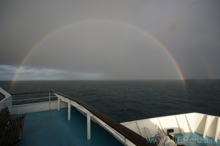 20110502070644 Opstaan met regen kan mooi zijn