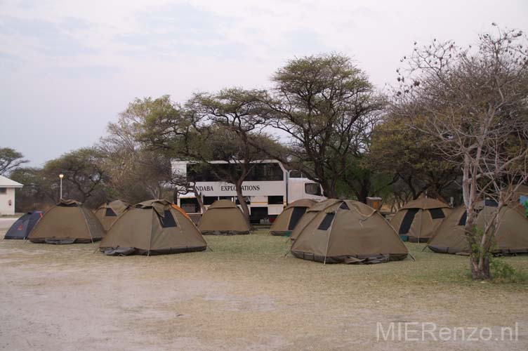 20060915 A (39) Namibië - Etosha NP - campsite