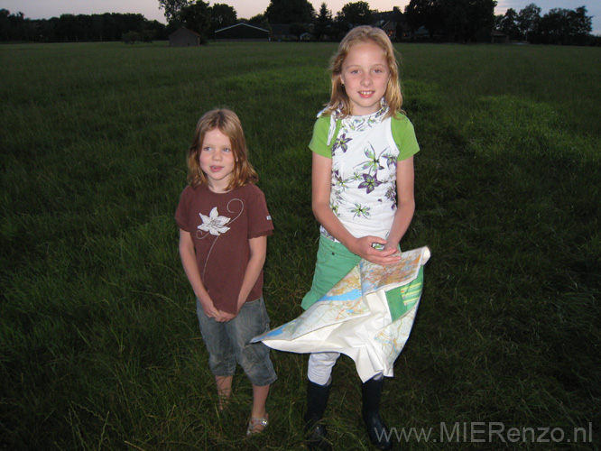 20090712 San40 C (0) De kinderen van de boerderij waar we geland zijn