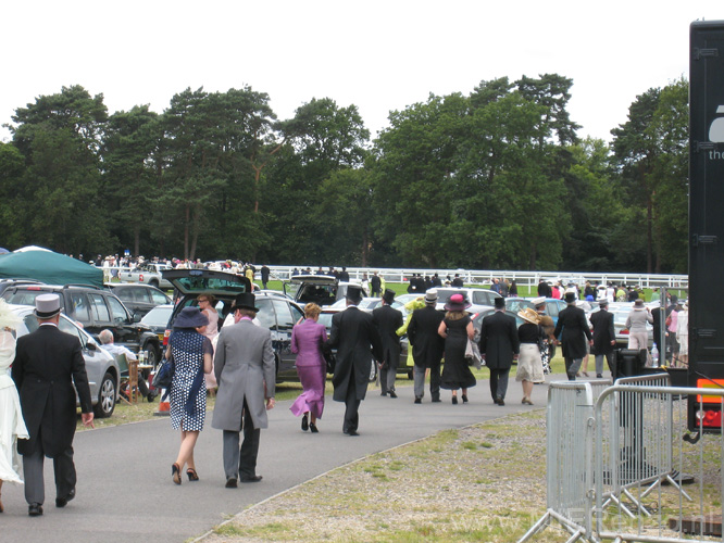 20090618 (17) Op naar de Royal Enclosure