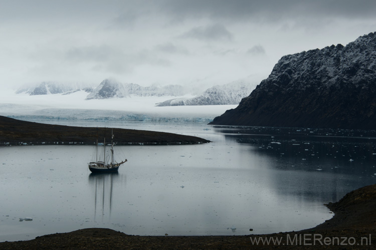 20100901115328 Spitsbergen - Signe harbour