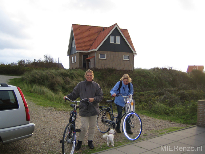 (46) B Terug van een vermoeiende maar heerlijke dag